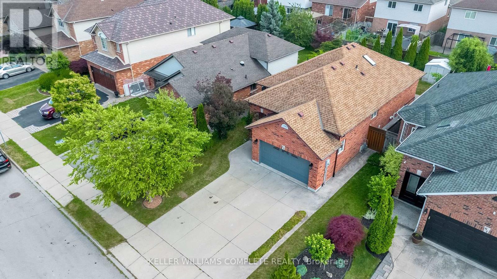 Single Family House Raised bungalow for Sale in  HEPBURN CRESCENT Hamilton (Mountview) 
