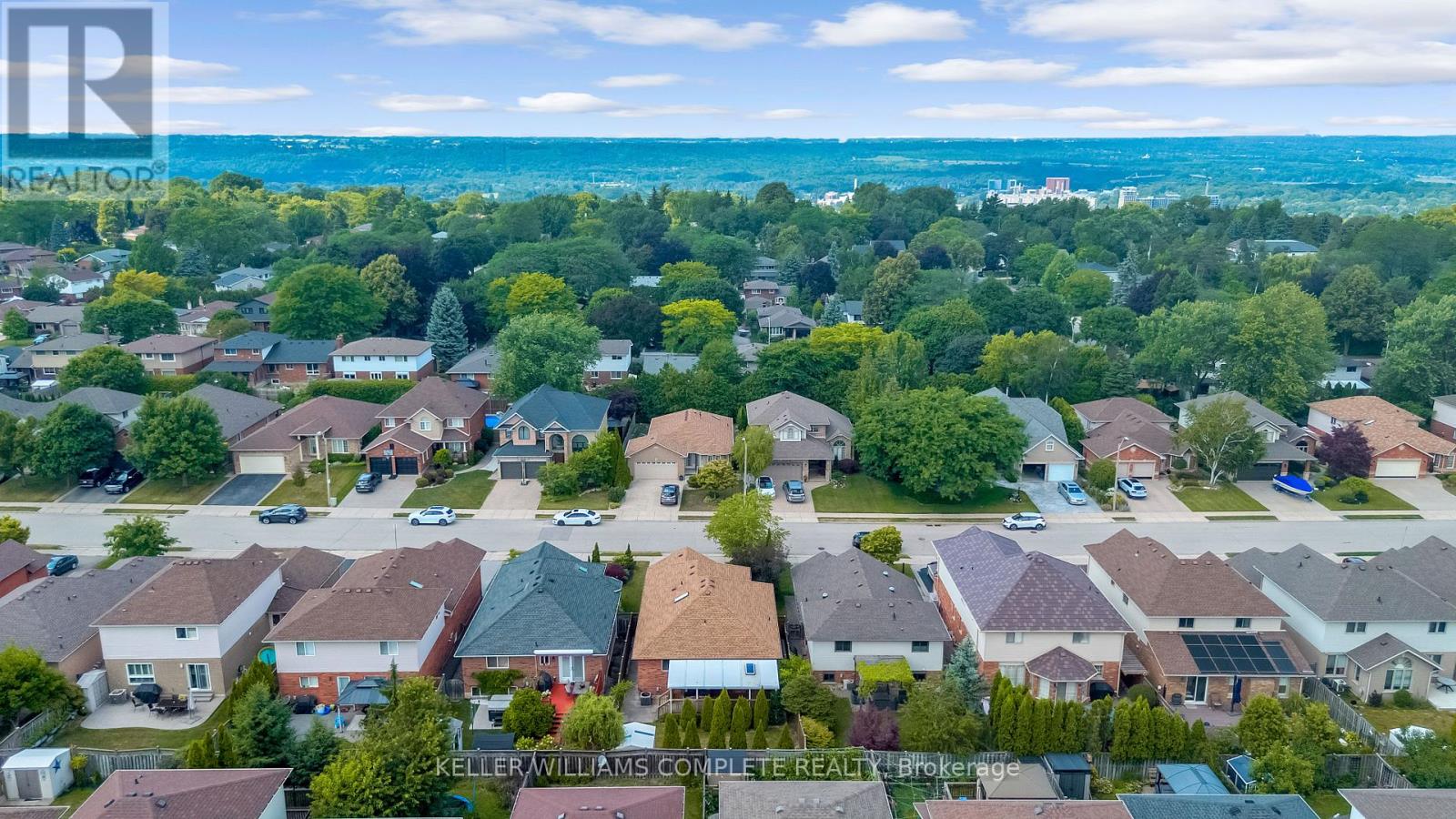 Single Family House Raised bungalow for Sale in  HEPBURN CRESCENT Hamilton (Mountview) 