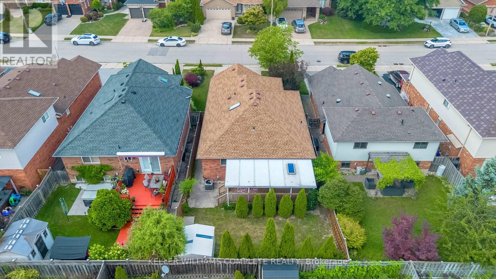 Single Family House Raised bungalow for Sale in  HEPBURN CRESCENT Hamilton (Mountview) 