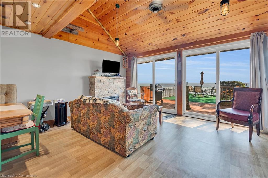 Photo 35 of 803 Sandy Bay Road, Dunnville ON