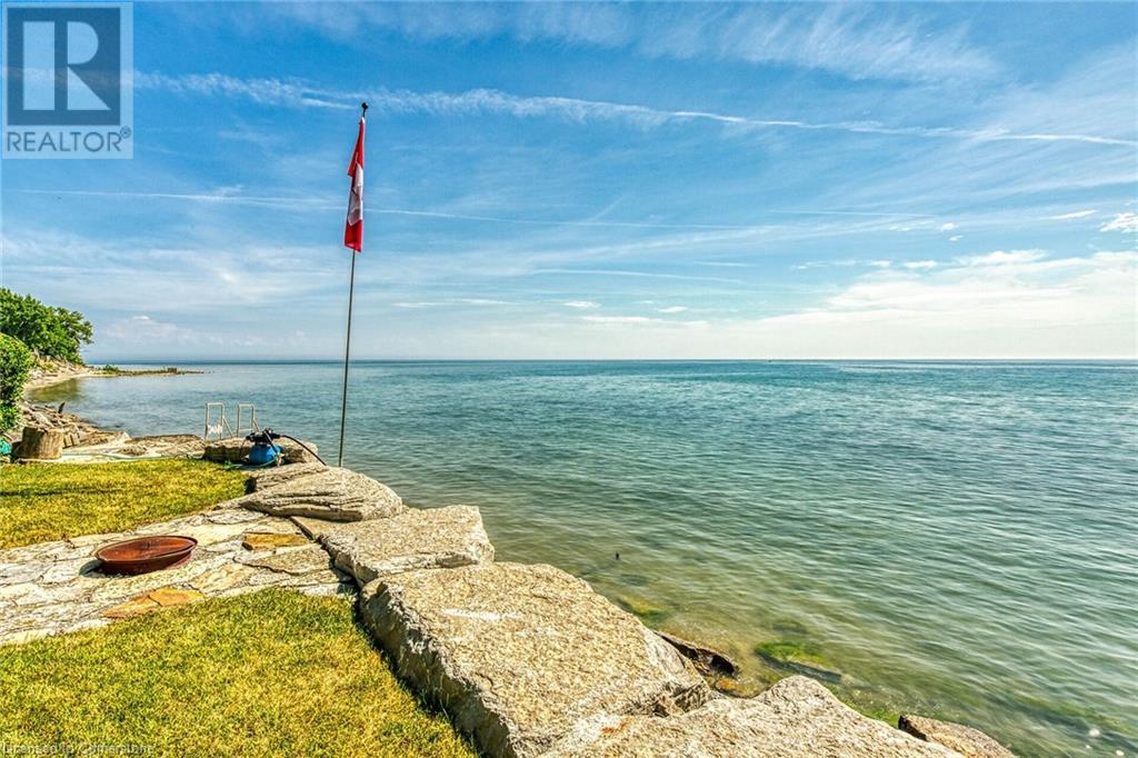Photo 33 of 803 Sandy Bay Road, Dunnville ON