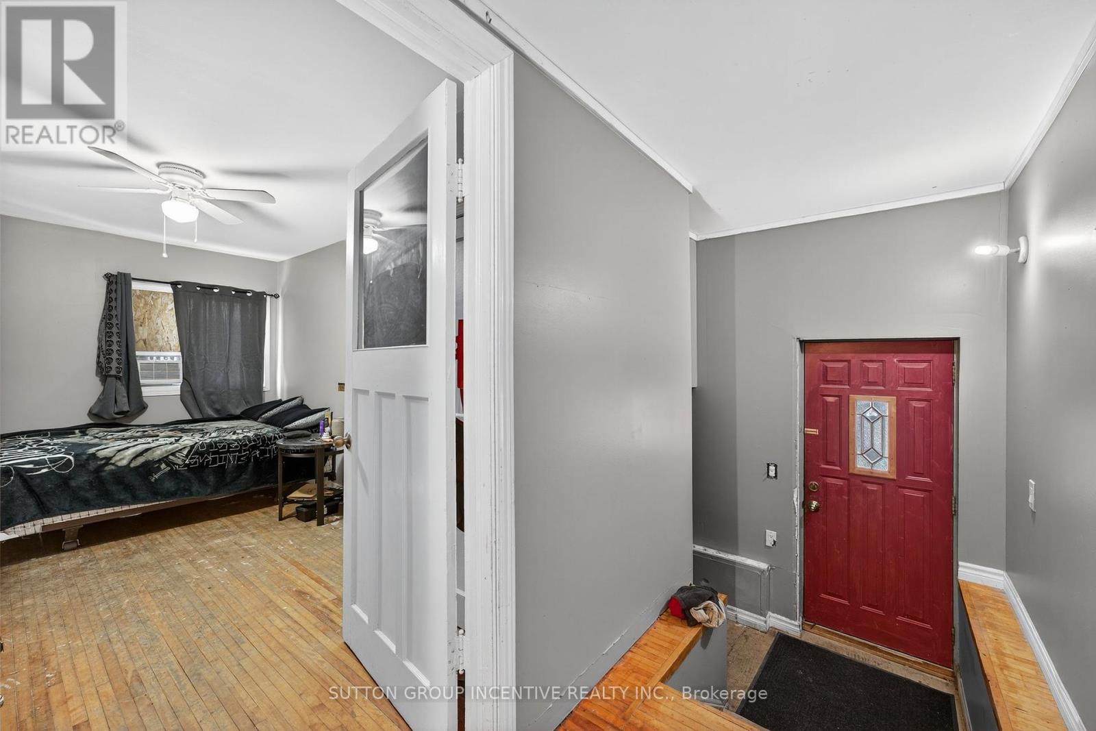 Photo 14 of 234 George Street, Midland ON