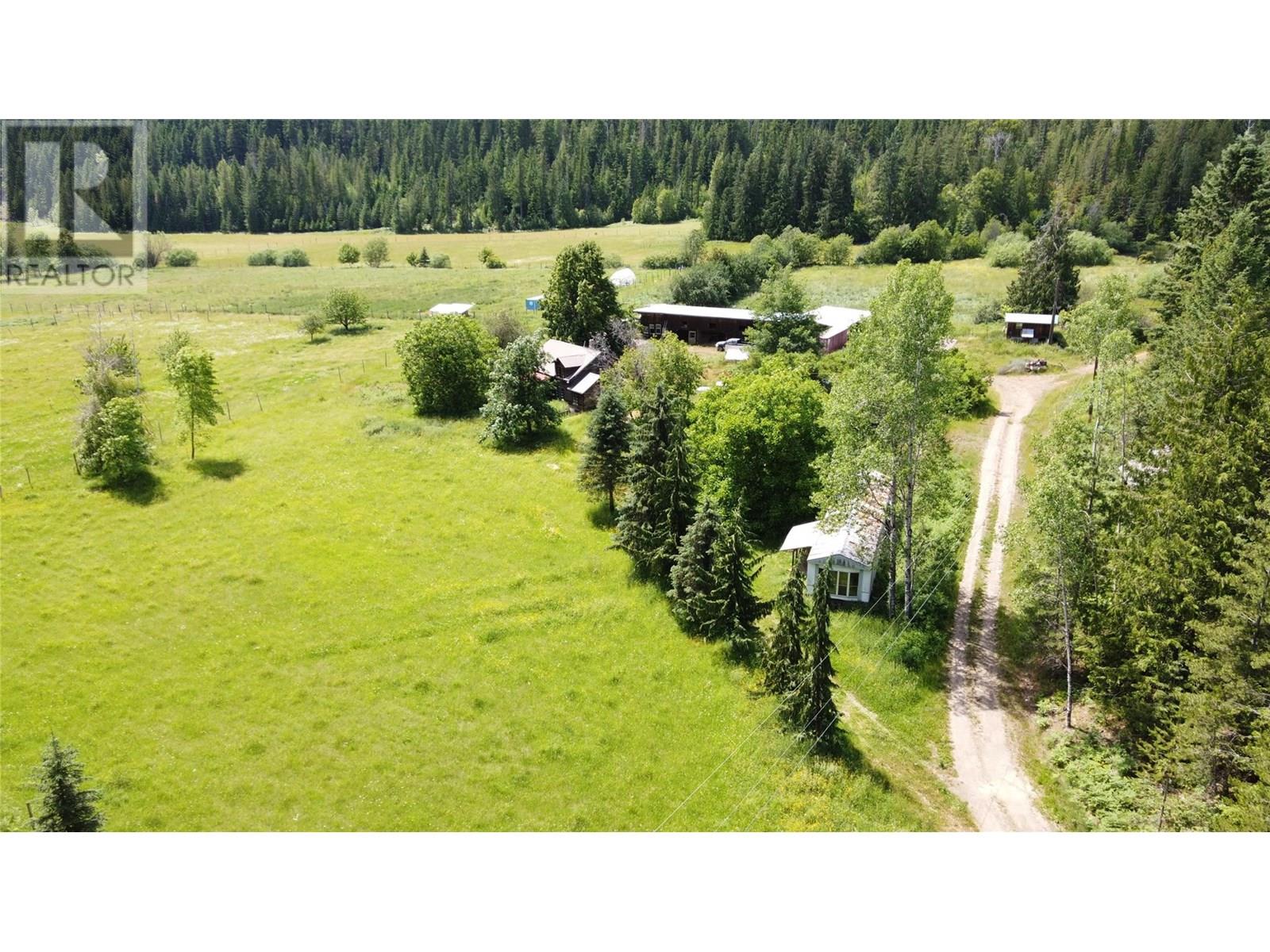 Photo 14 of 5795 Kaslo South Road, Kaslo BC