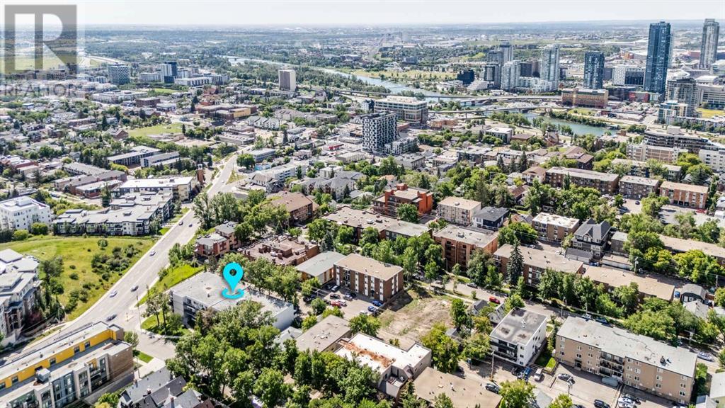 Single Family House for Sale in    Avenue NE Crescent Heights Calgary 