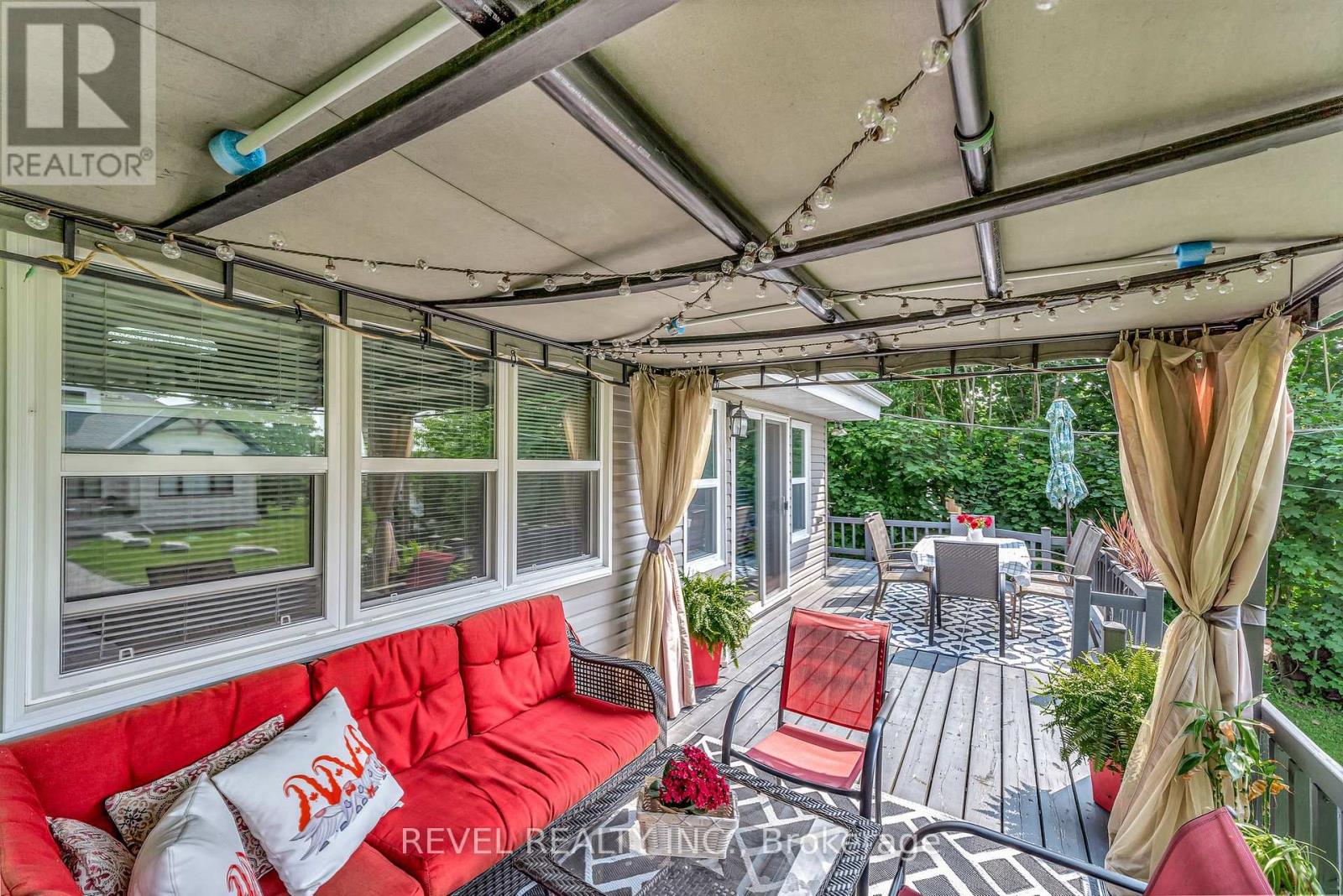 Photo 36 of 18 Armstrong Avenue, Scugog ON