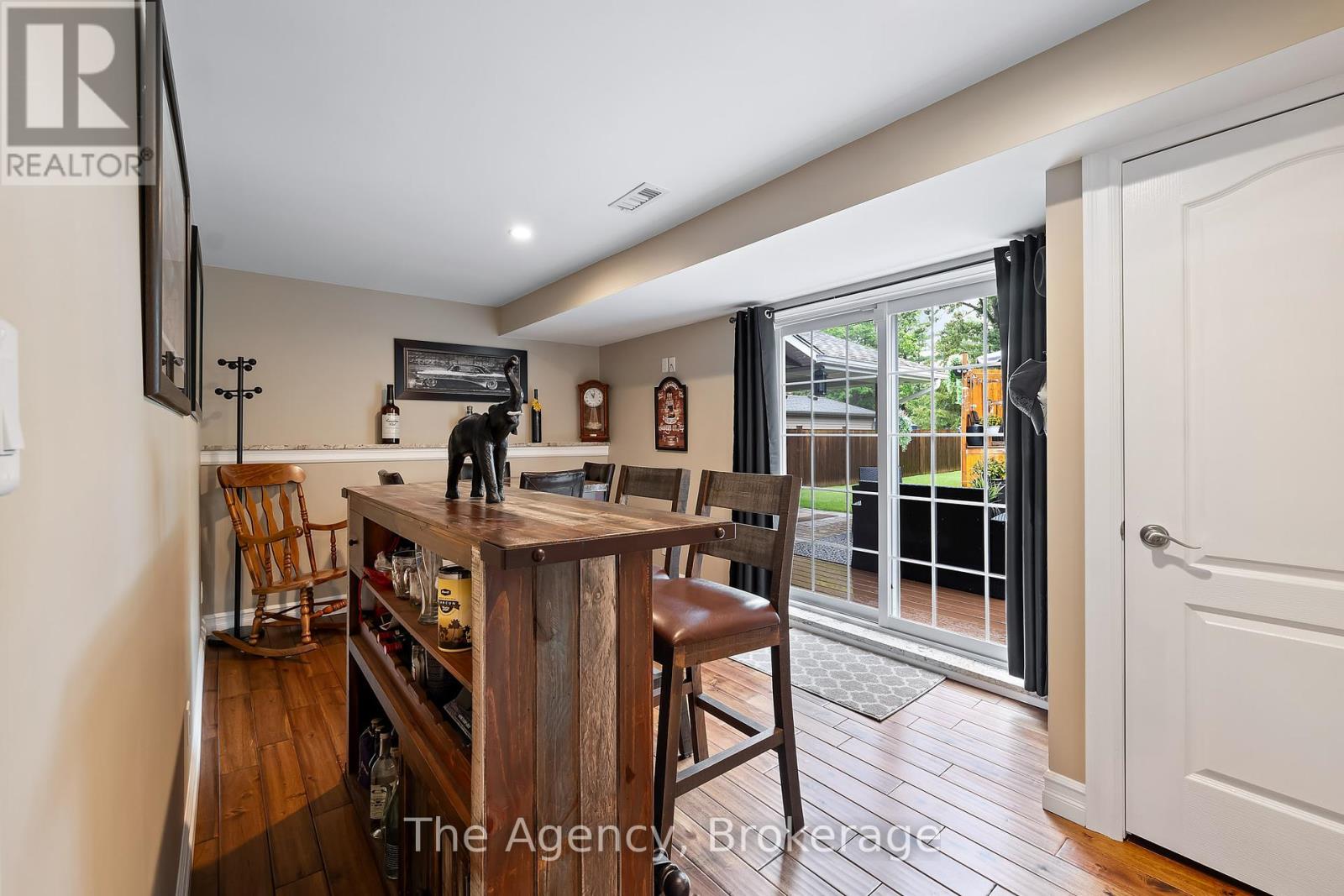 Photo 30 of 46 Summerlea Avenue, Welland ON