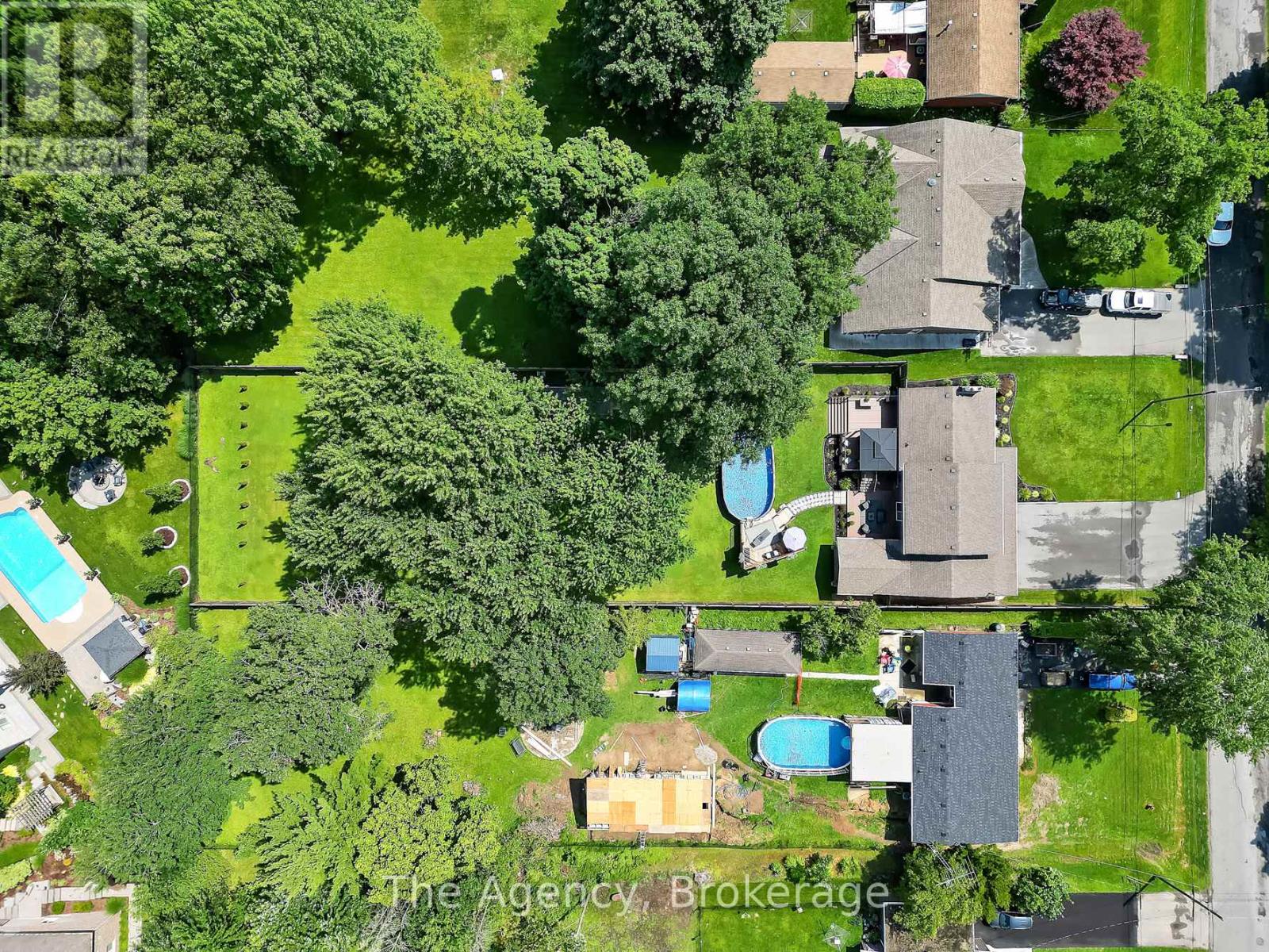 Photo 42 of 46 Summerlea Avenue, Welland ON