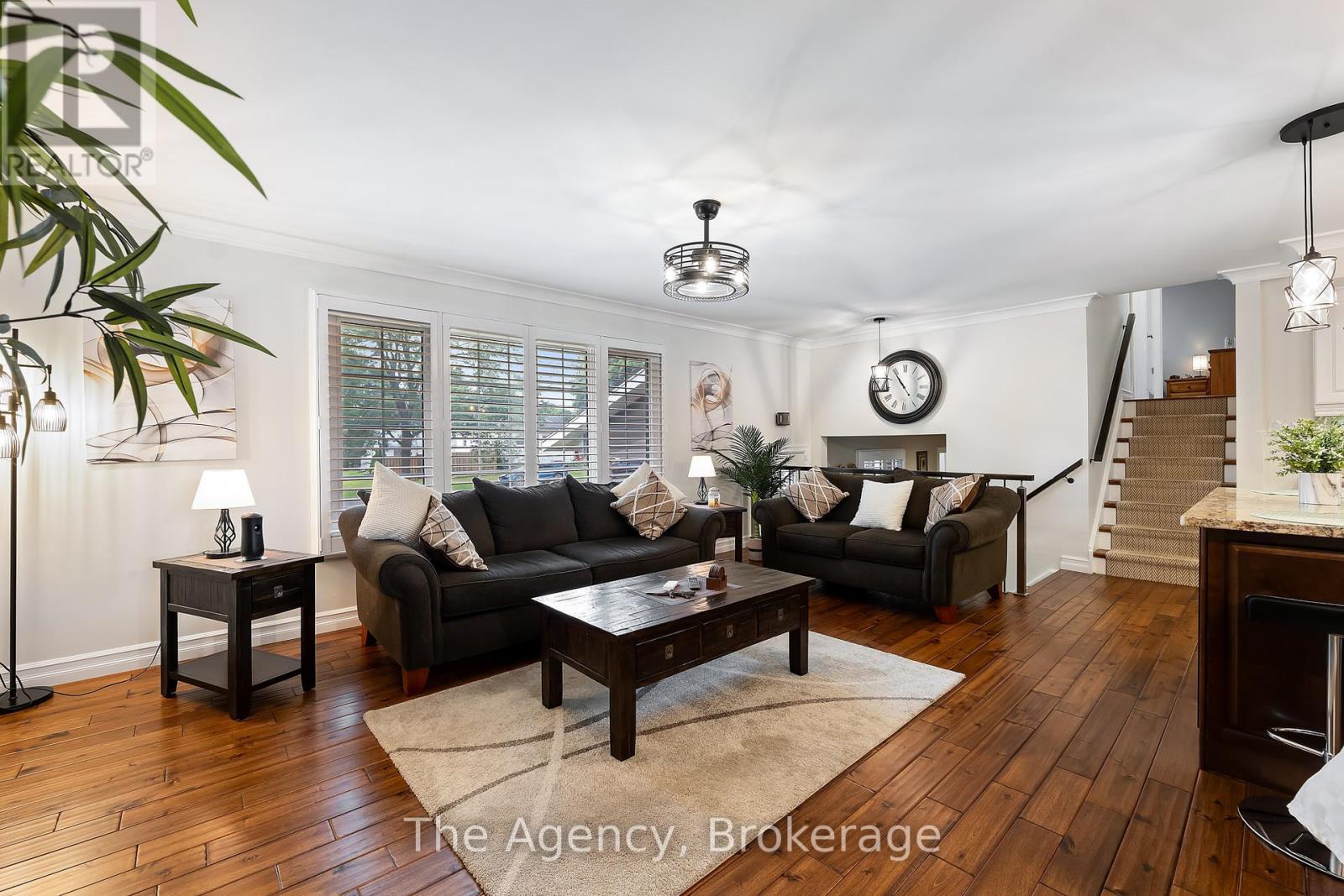 Photo 13 of 46 Summerlea Avenue, Welland ON