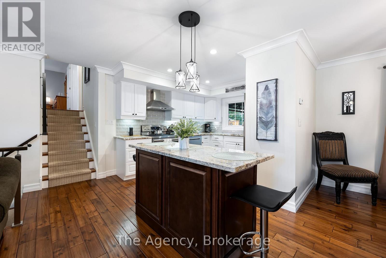 Photo 15 of 46 Summerlea Avenue, Welland ON