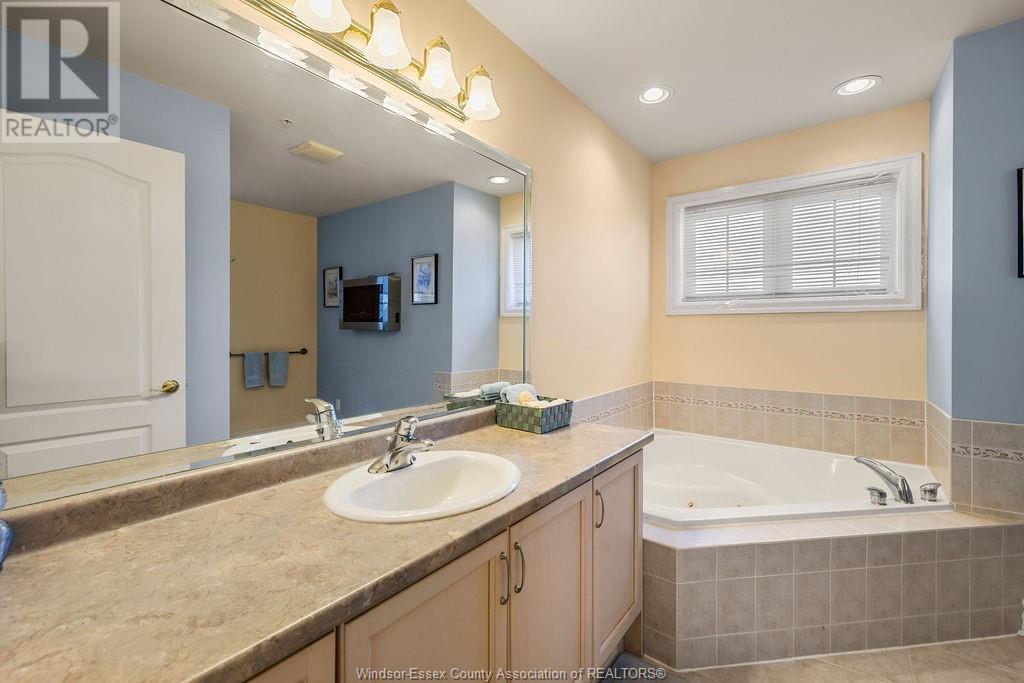 Photo 25 of 565 Gold Coast, Amherstburg ON
