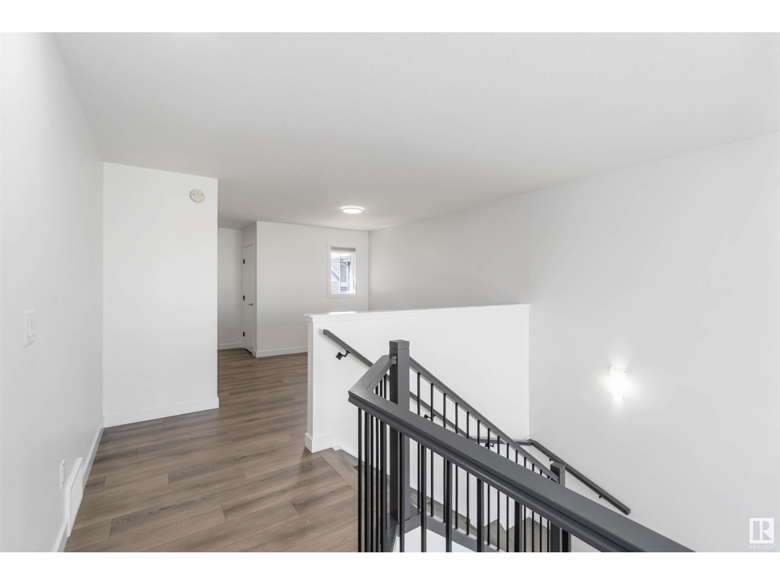 Photo 28 of 16808 30 Av Sw, Edmonton AB