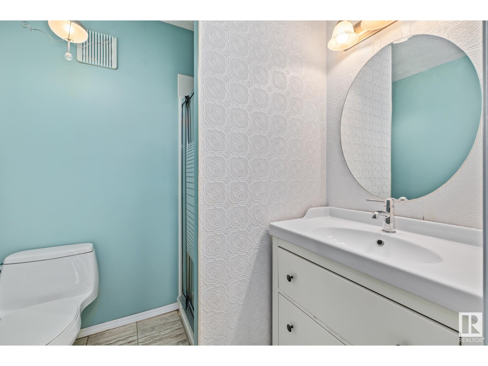 #202 10504 77 AV NW - Image 18