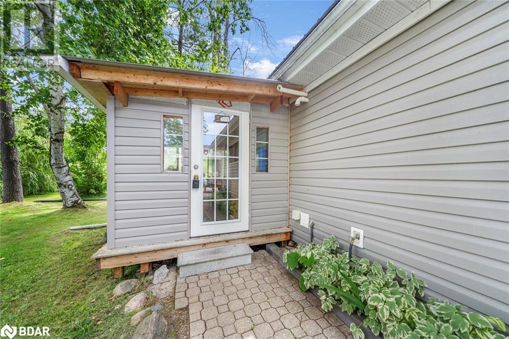 Photo 3 of 2364 Buchanan Street, Innisfil ON
