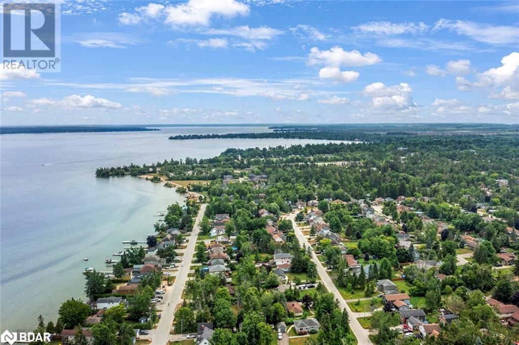 Photo 2 of 2364 Buchanan Street, Innisfil ON
