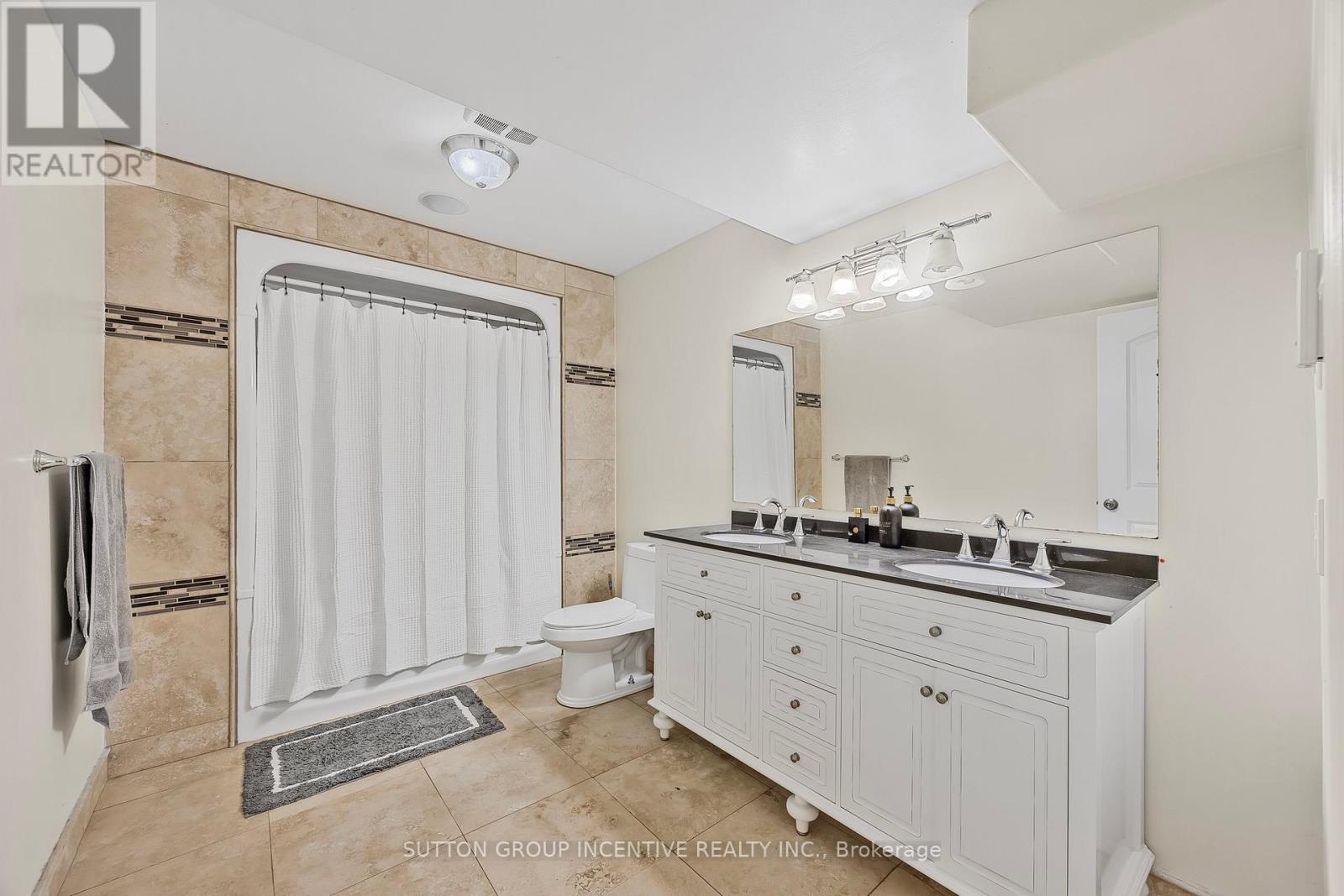 Photo 38 of 38 Lilac Lane, Springwater ON