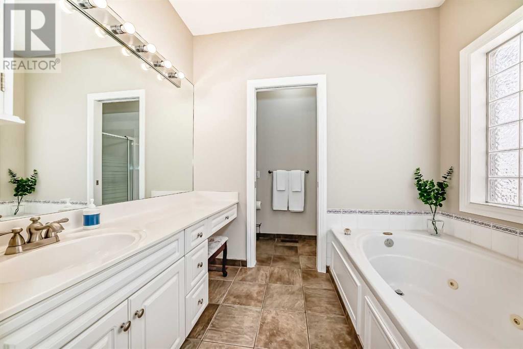Single Family House Bungalow for Sale in  Patterson Hill SW Patterson Calgary 