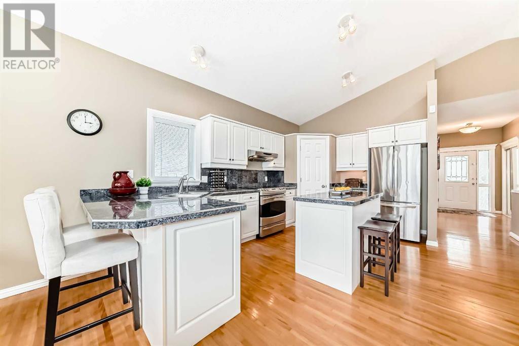 Single Family House Bungalow for Sale in  Patterson Hill SW Patterson Calgary 
