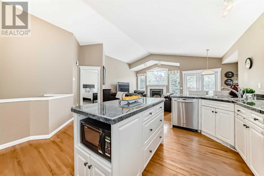 Single Family House Bungalow for Sale in  Patterson Hill SW Patterson Calgary 