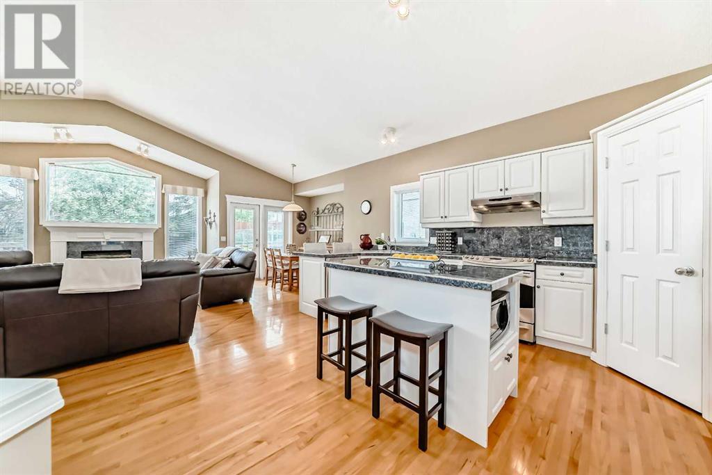 Single Family House Bungalow for Sale in  Patterson Hill SW Patterson Calgary 