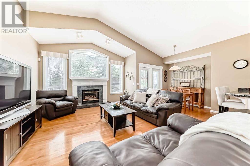 Single Family House Bungalow for Sale in  Patterson Hill SW Patterson Calgary 