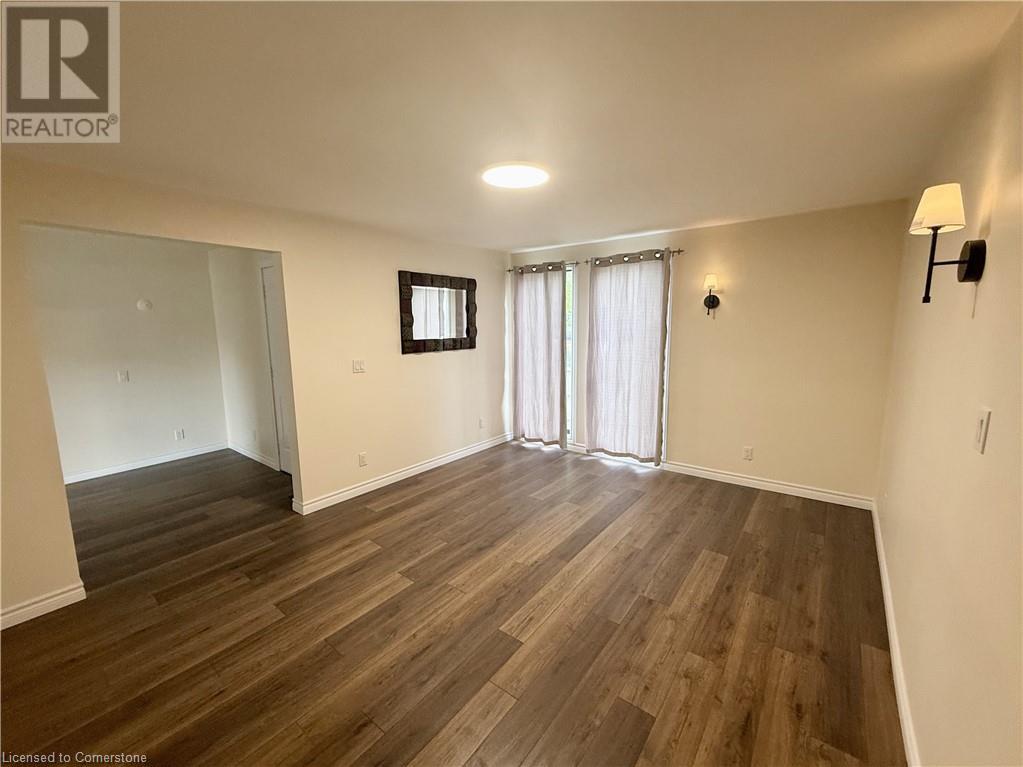 Photo 10 of 648 Wallace Street, Wallaceburg ON