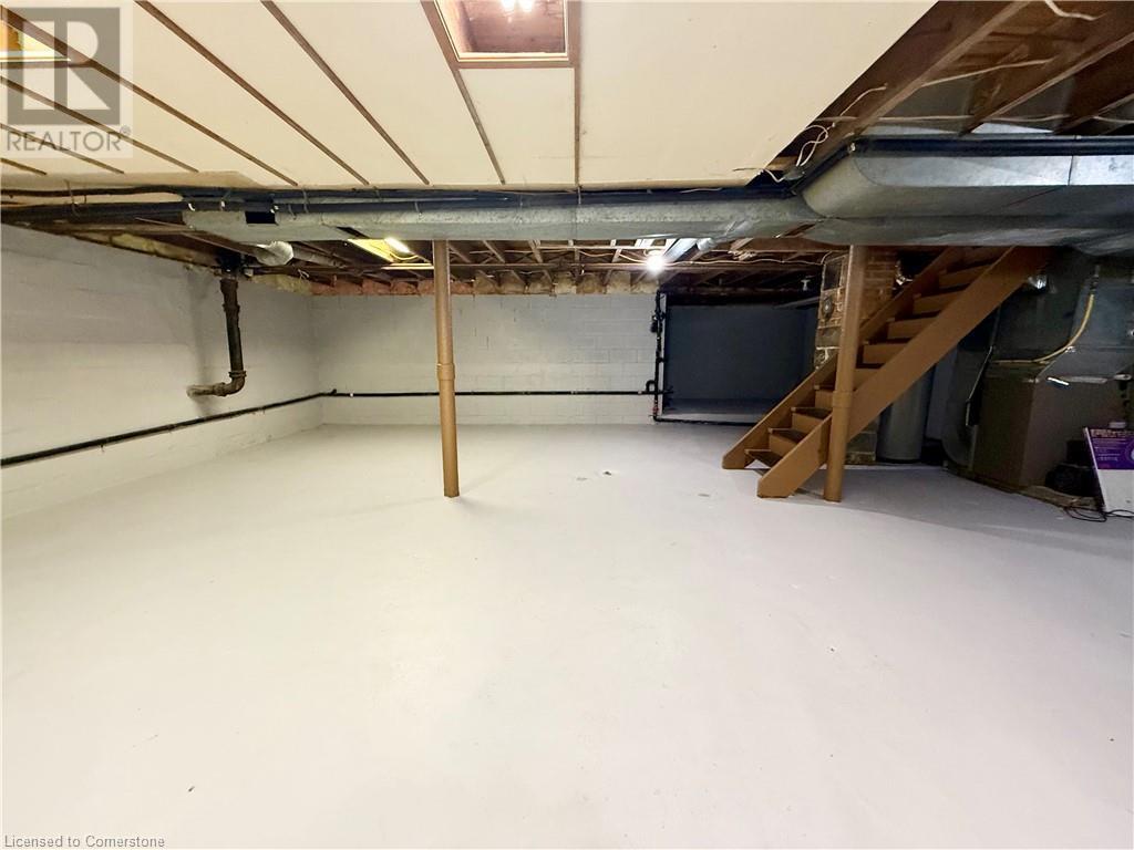 Photo 23 of 648 Wallace Street, Wallaceburg ON
