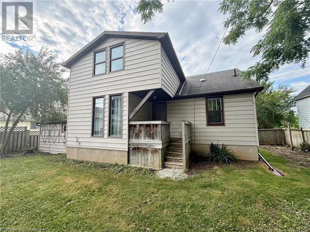 Photo 24 of 648 Wallace Street, Wallaceburg ON