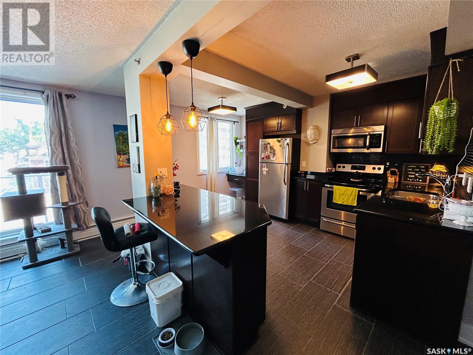 Photo 13 of 305 320 5th Avenue N, Saskatoon SK