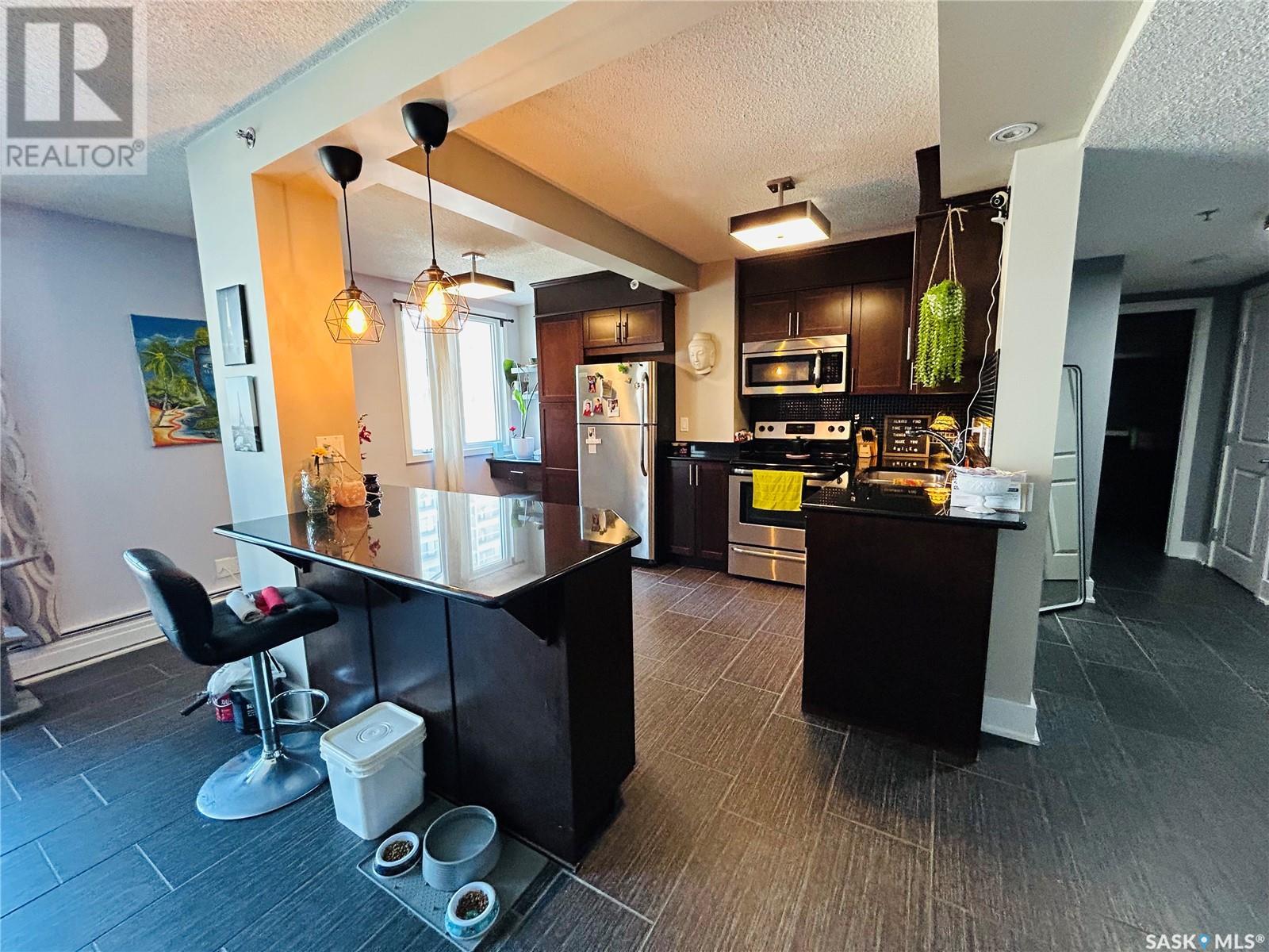 Photo 12 of 305 320 5th Avenue N, Saskatoon SK