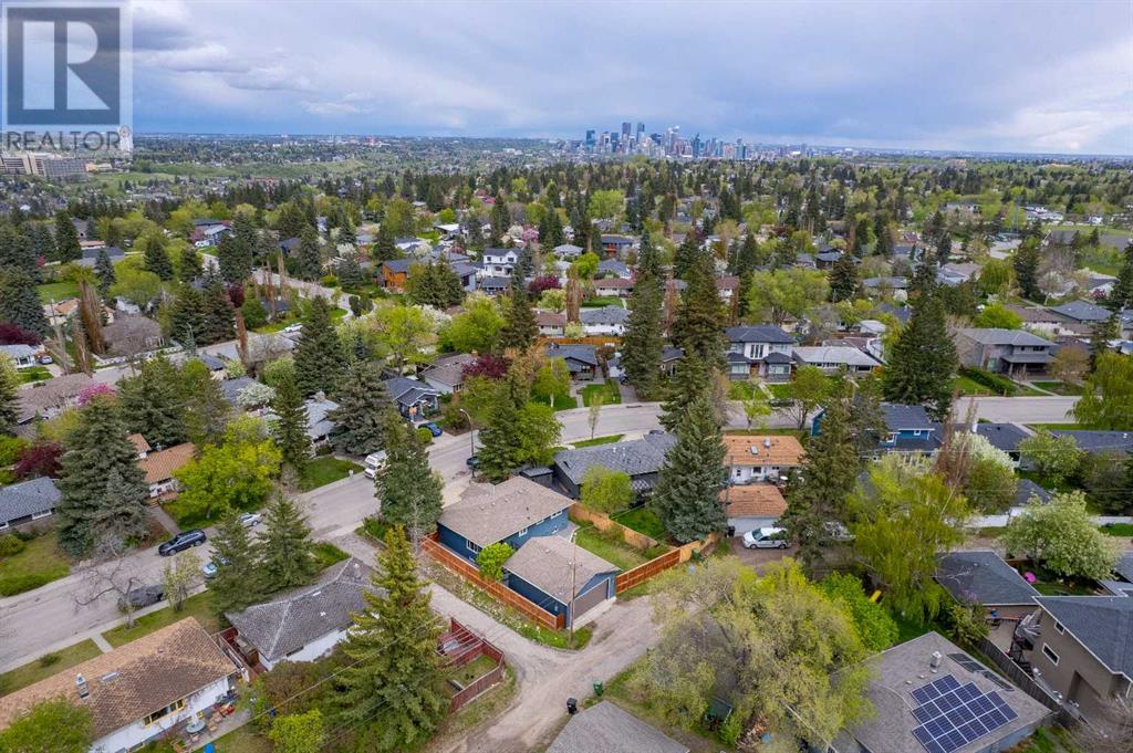 Single Family House Bungalow for Sale in  Wimbledon Crescent SW Wildwood Calgary 