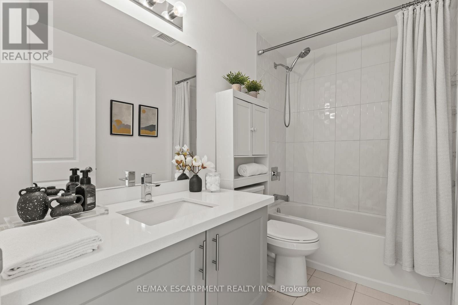 Photo 7 of 433 460 Dundas Street E, Hamilton ON