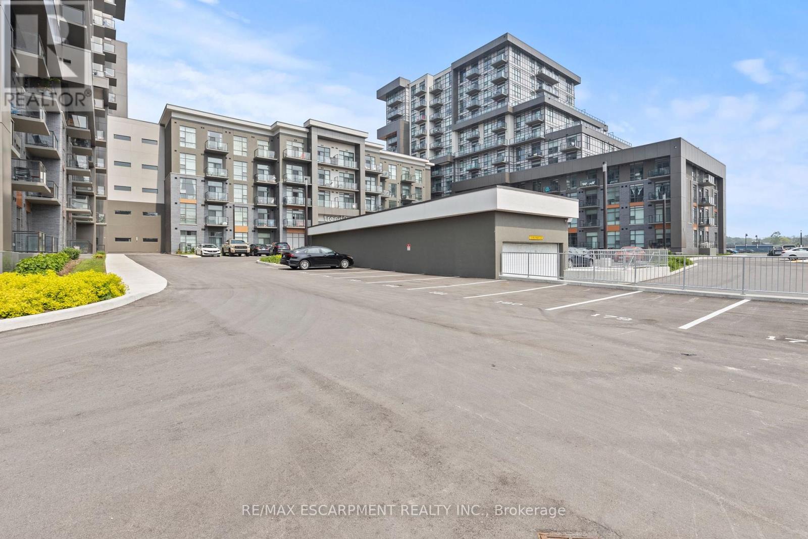 Photo 3 of 433 460 Dundas Street E, Hamilton ON