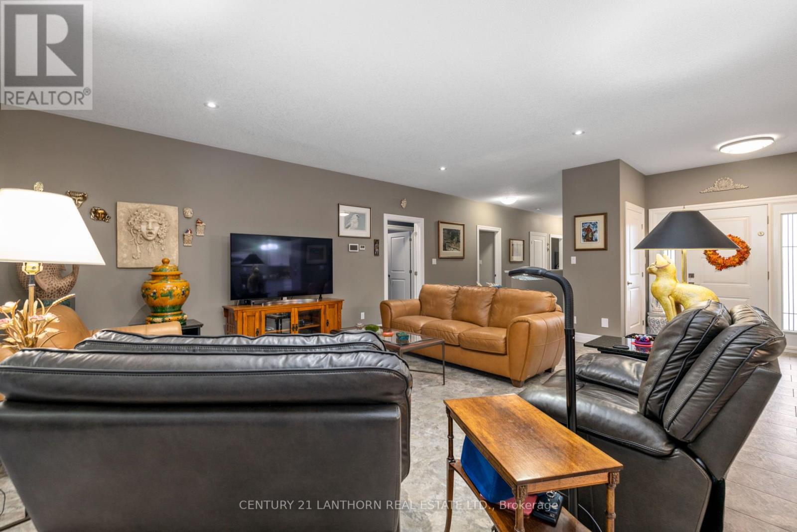 Photo 21 of 25 Powerline Road, Quinte West ON