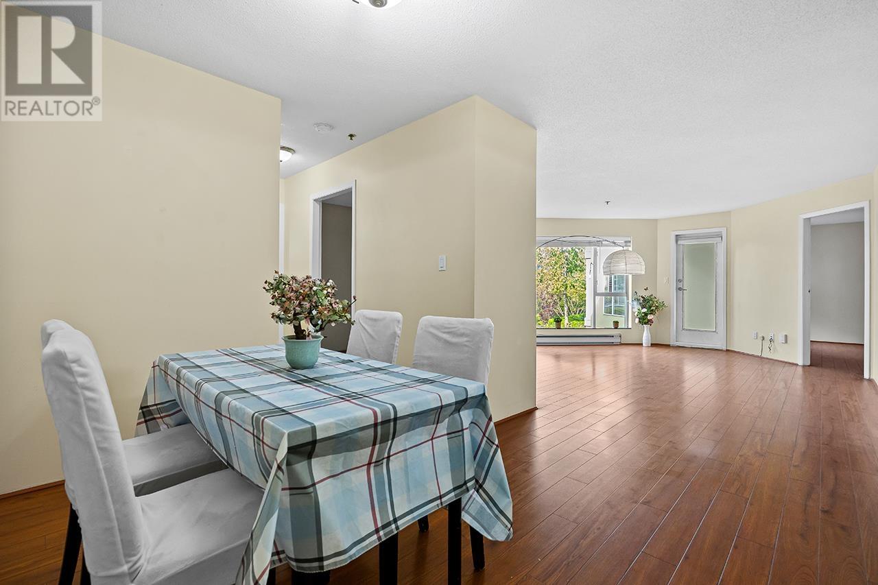 Photo 4 of 203 7800 St Albans Road, Richmond BC