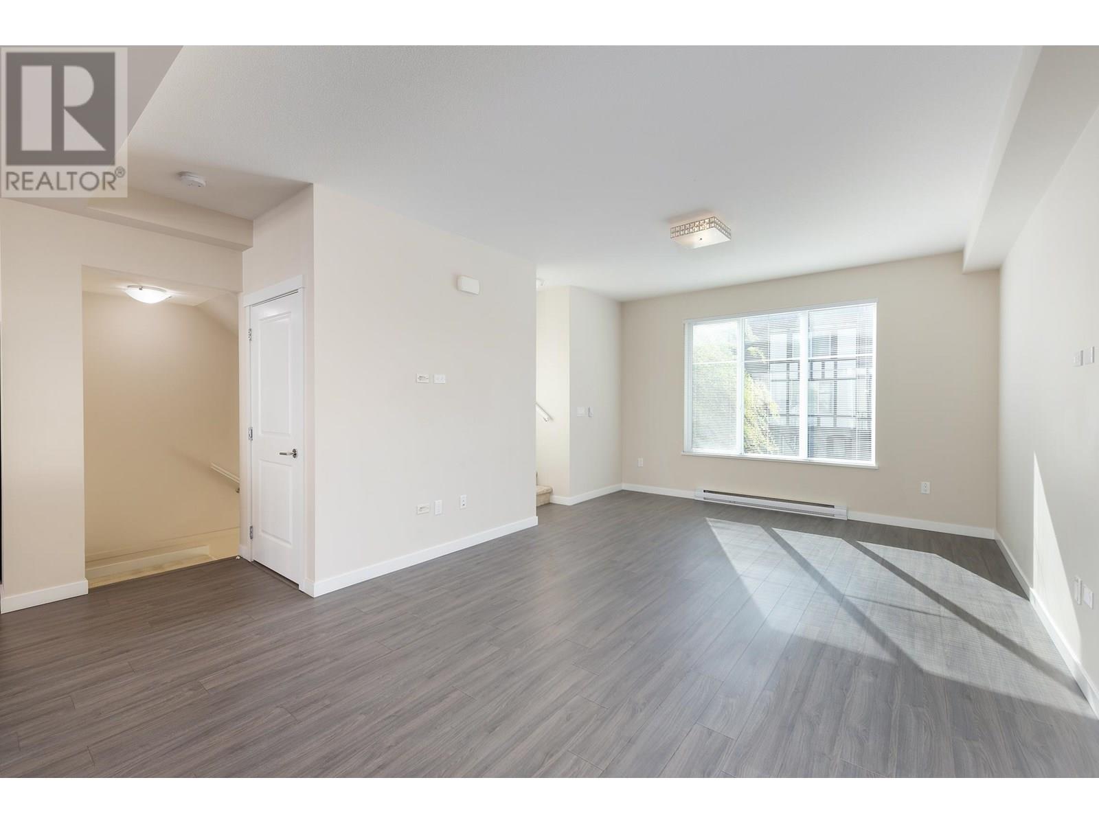 Photo 16 of 37 9728 Alexandra Road, Richmond BC