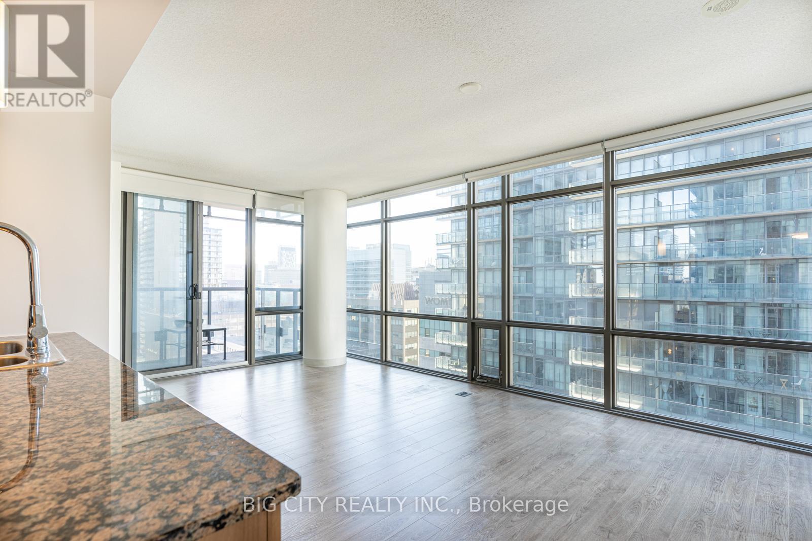 Photo 9 of 1602 37 Grosvenor Street, Toronto ON