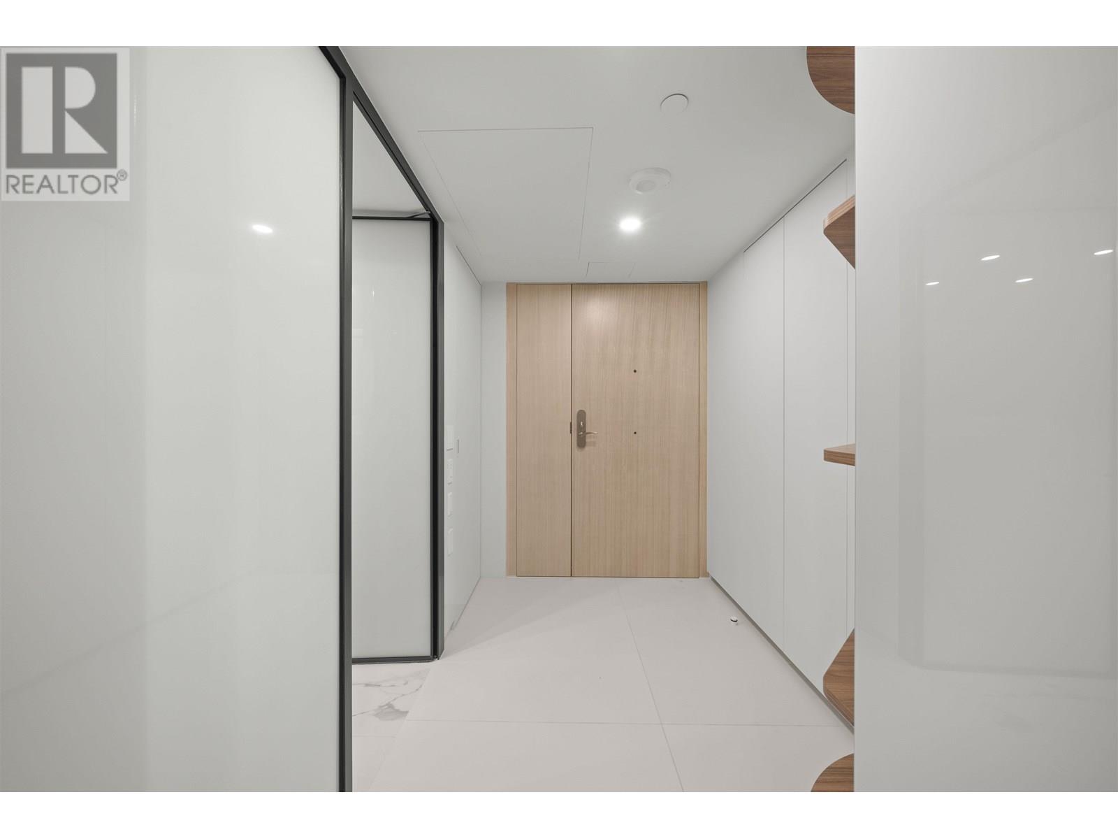 Photo 23 of 702 1033 Nelson Street, Vancouver BC