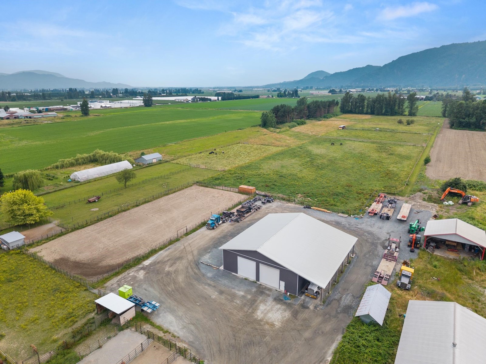 Photo 5 of 5063 Boundary Road, Abbotsford BC