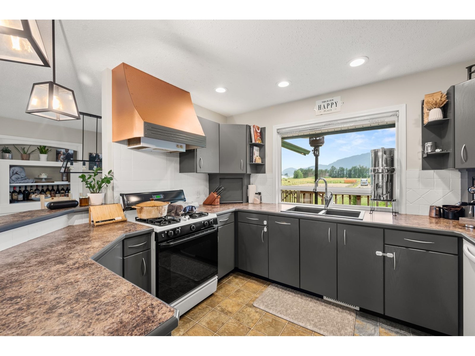 Photo 6 of 5063 Boundary Road, Abbotsford BC