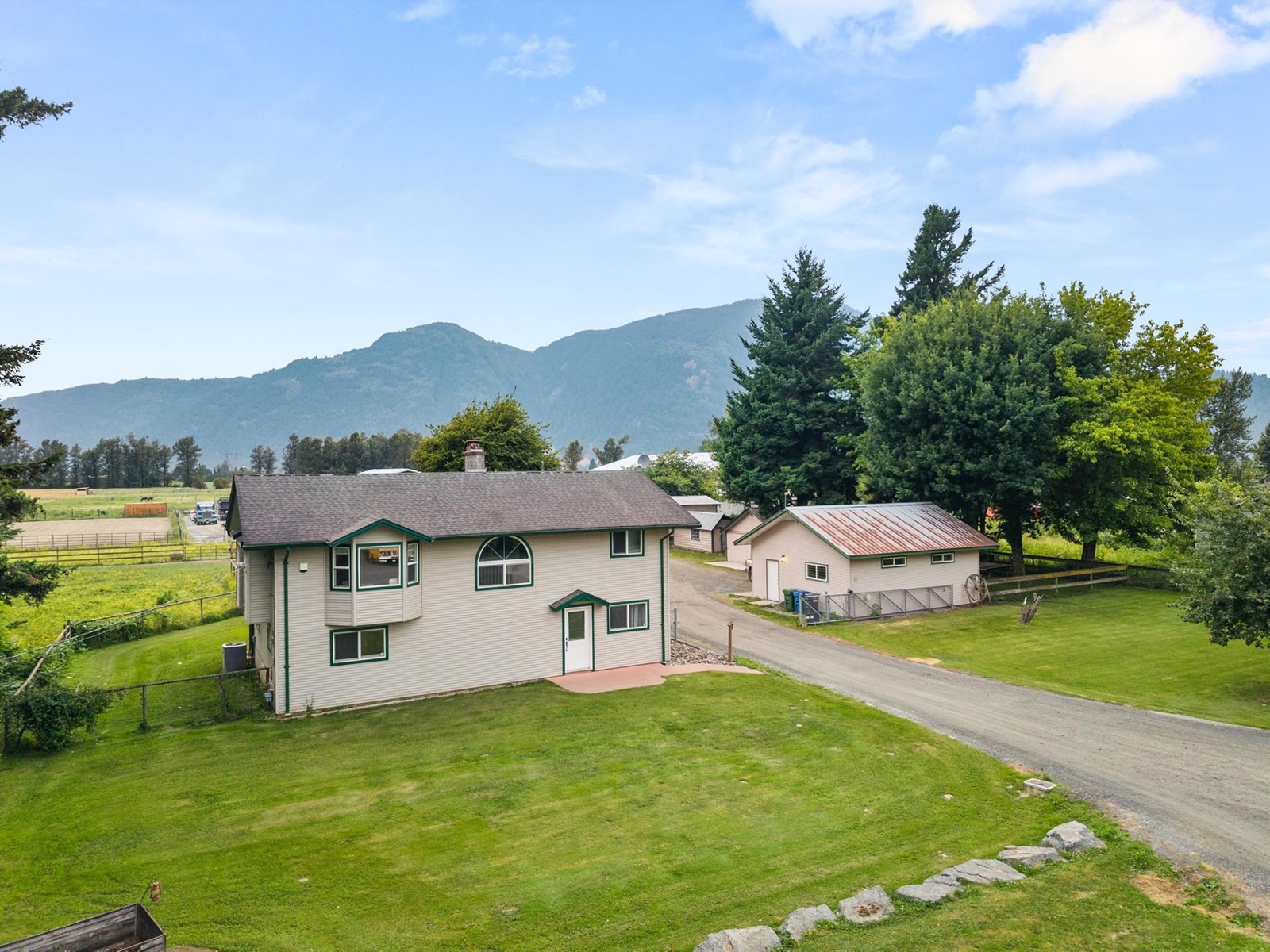 Photo 35 of 5063 Boundary Road, Abbotsford BC