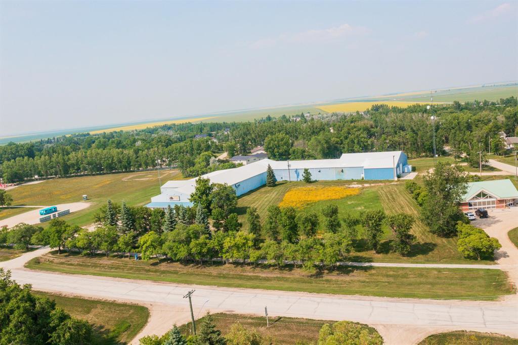 Photo 6 of 1077 26 Highway Highway, St Francois Xavier MB