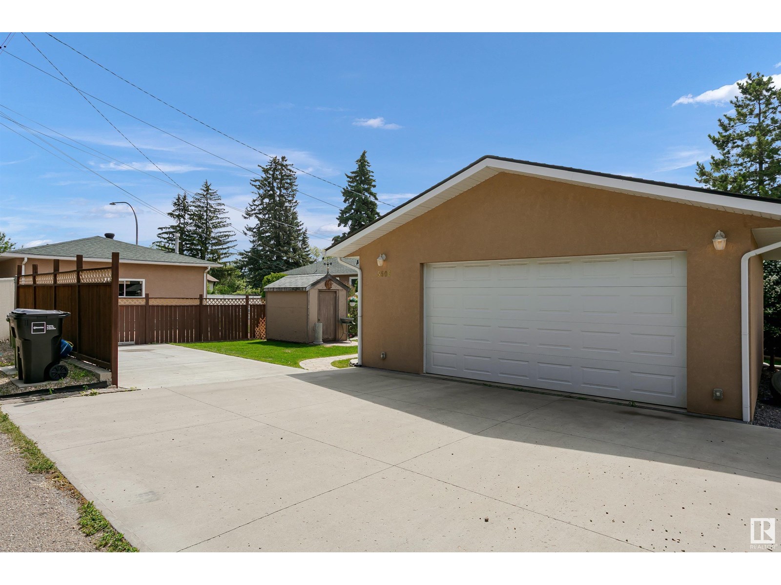 Photo 33 of 5908 106 Av Nw, Edmonton AB