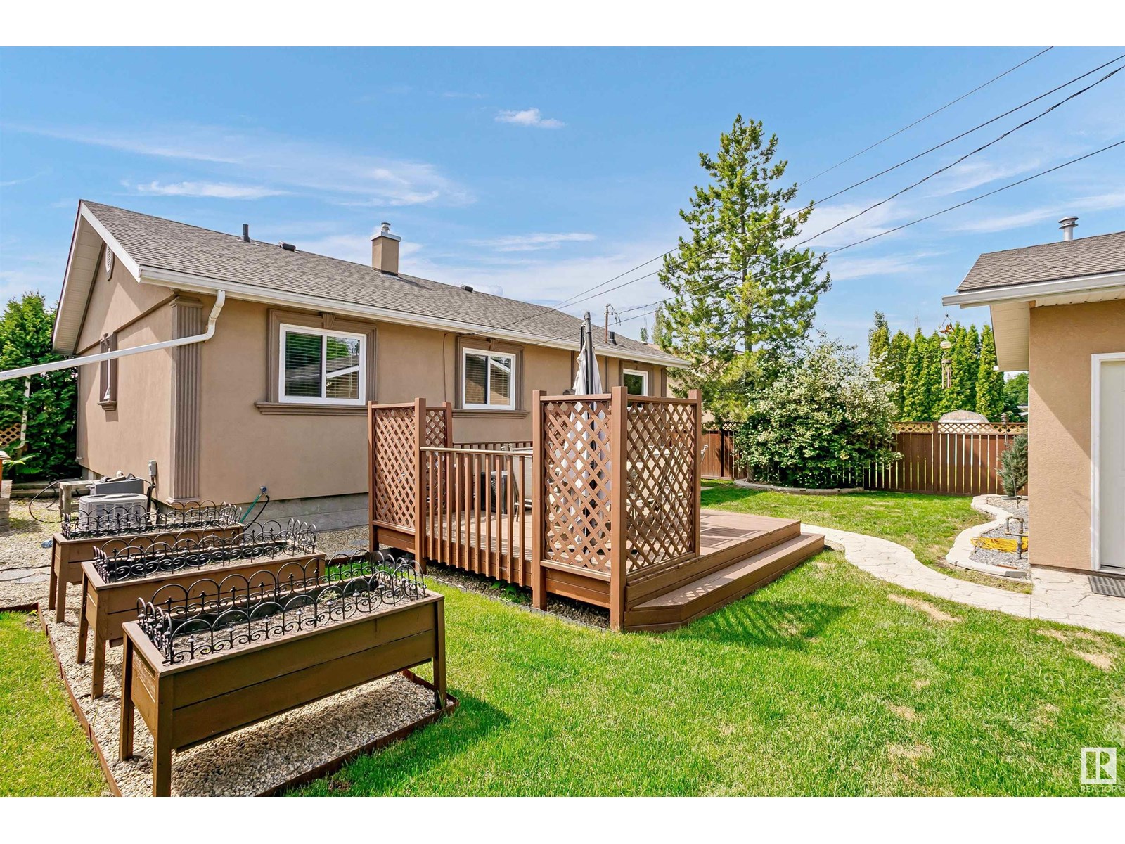 Photo 30 of 5908 106 Av Nw, Edmonton AB