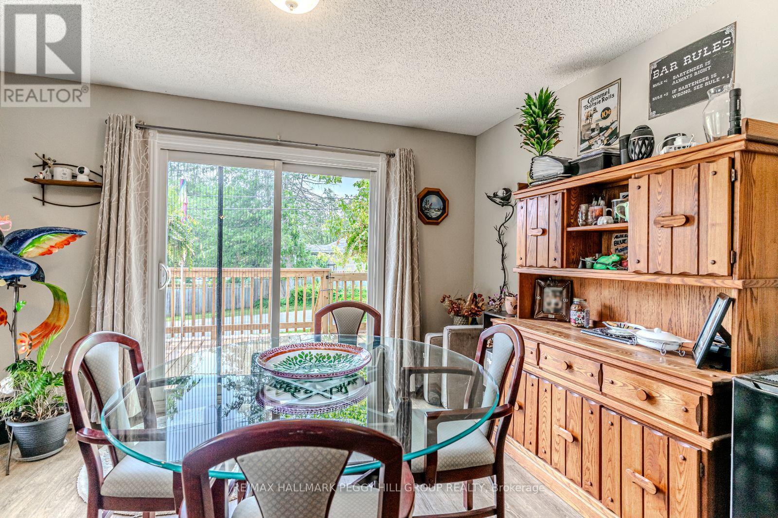 Photo 18 of 884 Maplewood Drive, Innisfil ON