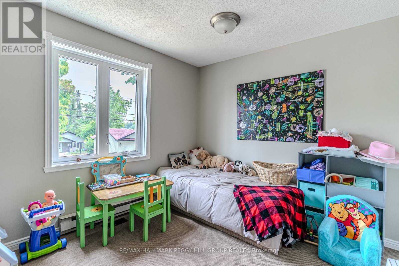 Photo 16 of 884 Maplewood Drive, Innisfil ON