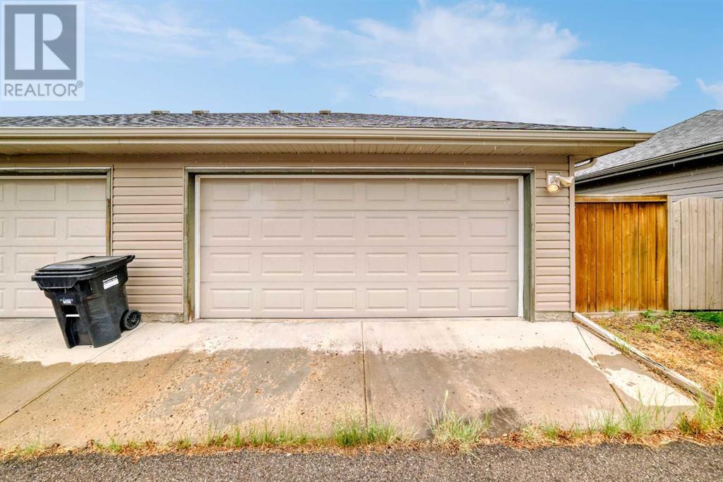 Single Family House for Sale in  Chaparral Valley Drive SE Chaparral Calgary 