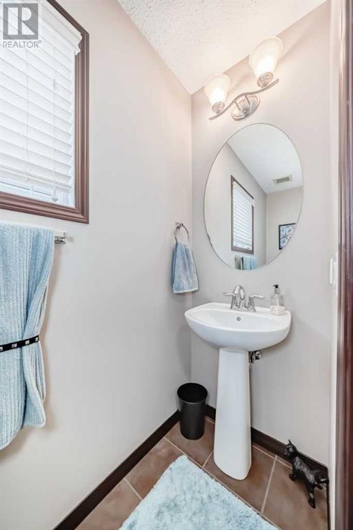 Single Family House for Sale in  Chaparral Valley Drive SE Chaparral Calgary 