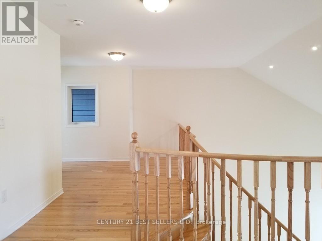 Photo 15 of 3317 Summerhill Way, Severn ON