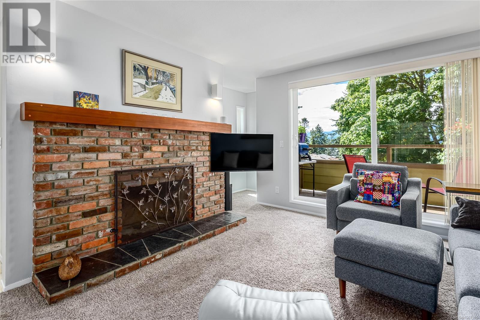 308C 2250 Manor Pl, Comox