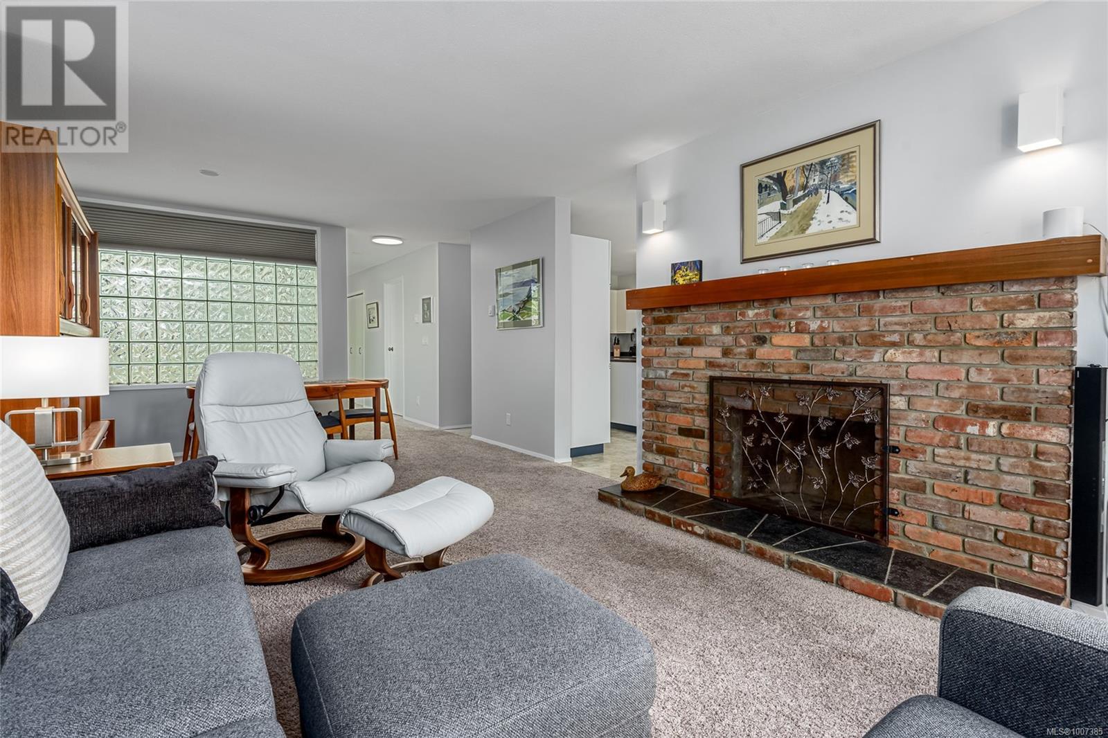 308C 2250 Manor Pl, Comox